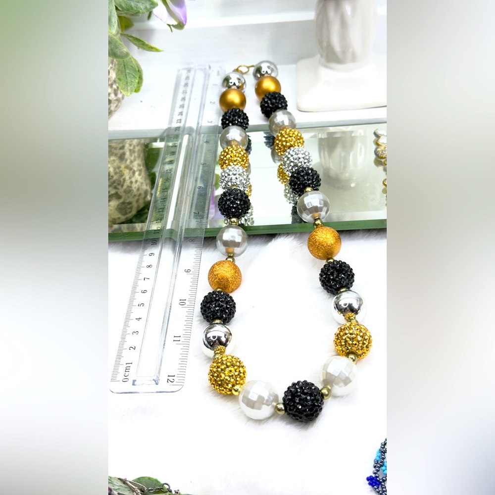 Chunky Black and Gold Beaded Necklace - Picture 7 of 8